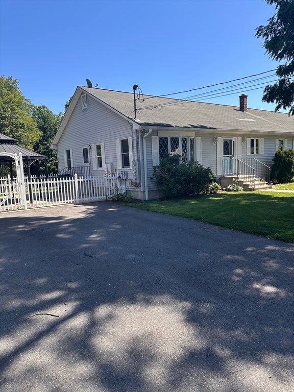 167 Townsend St #167, Fitchburg, MA, 167 Townsend St #167, Fitchburg, MA Photo #25