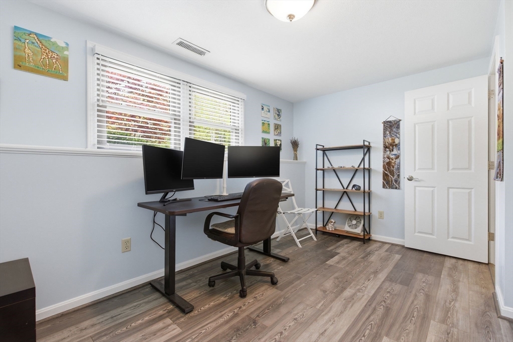 2 Sandspur Ln, North Reading, MA Photo #30