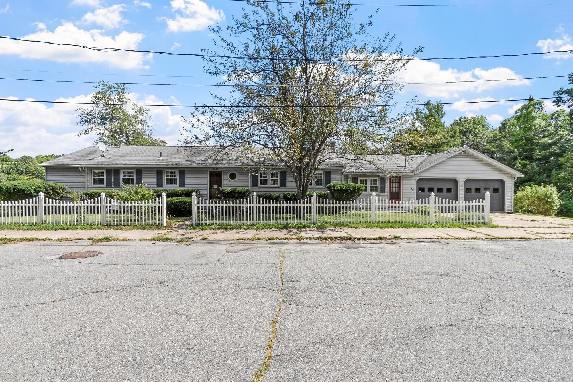 40 Mill St
