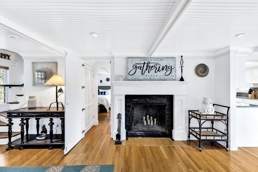 764 Riverview Dr, Chatham, MA Photo #9