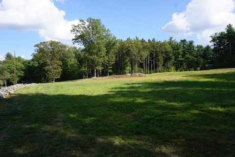 25 Madigan Ln Harvard MA 01451