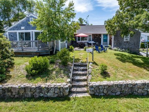 Photo of 7 Bay Shore, Barnstable, MA 02601 (MLS # 73510420)