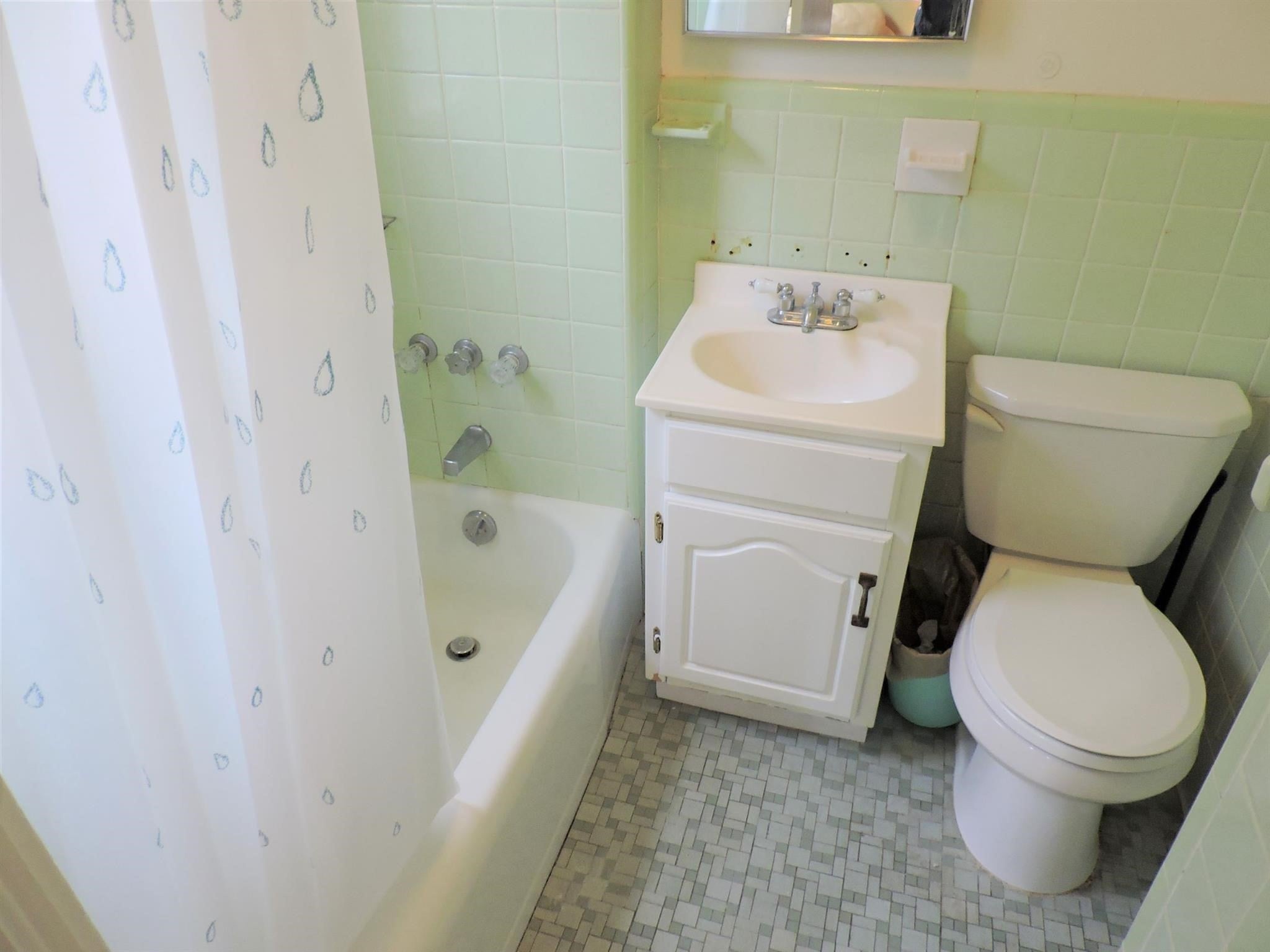 86 Henry St #1, Cambridge, MA Photo #11