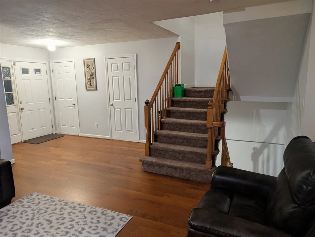 35 Violetwood Circle, Marlborough, MA, 35 Violetwood Circle, Marlborough, MA Photo #3