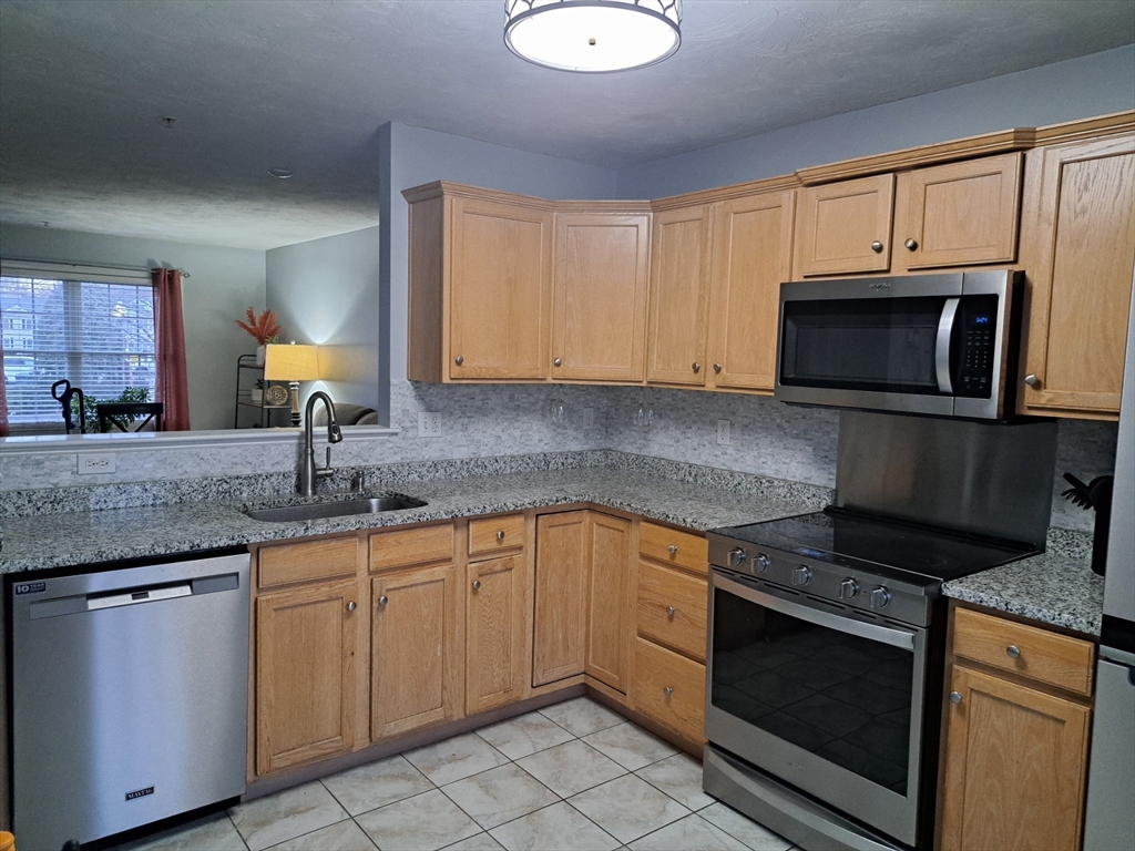 3 Boxberry Ln 3