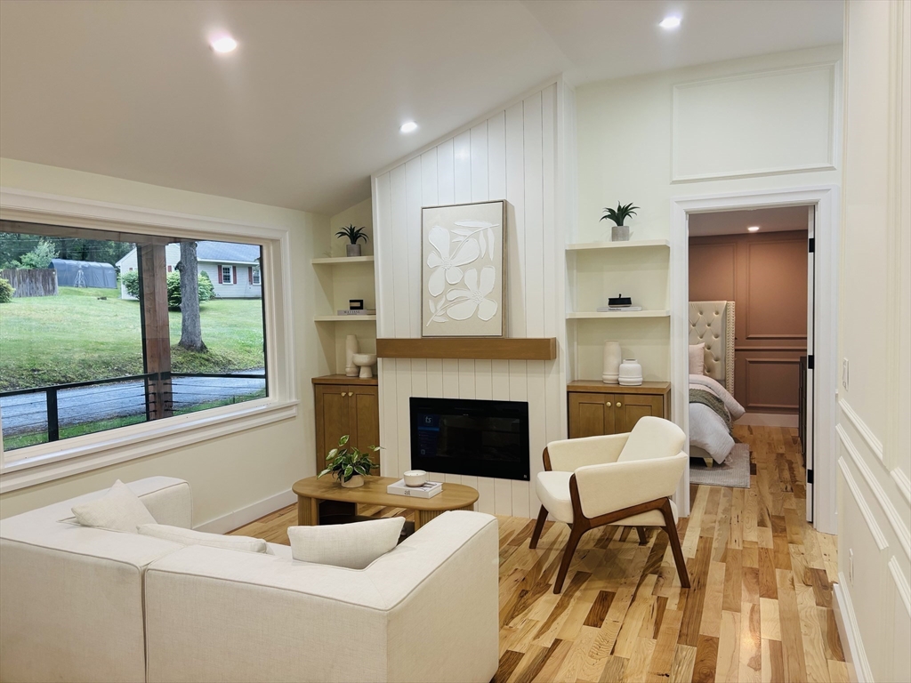 16 Chestnut St