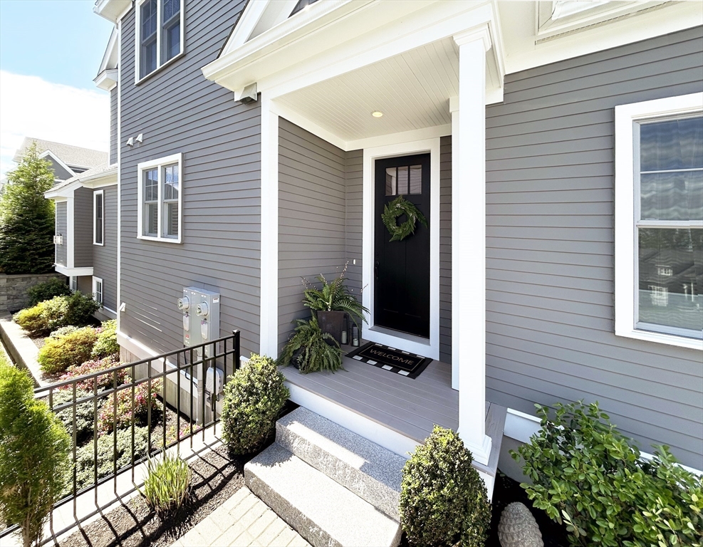 4 Birkdale Ln 4
