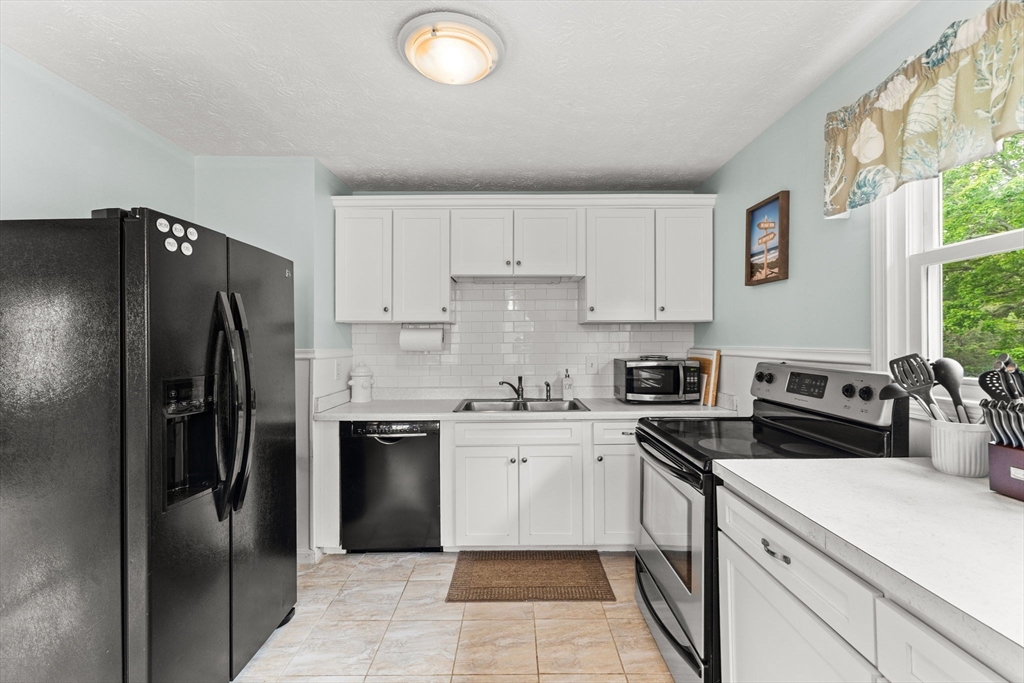 8 Stackpole Cir