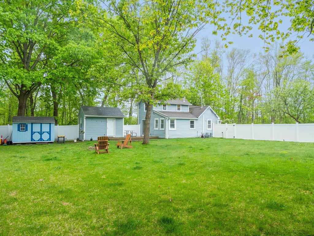 36 Brackett Rd