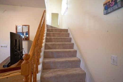 103 Tucker St, Fall River, MA Photo #17