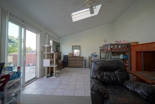 103 Tucker St, Fall River, MA Photo #21