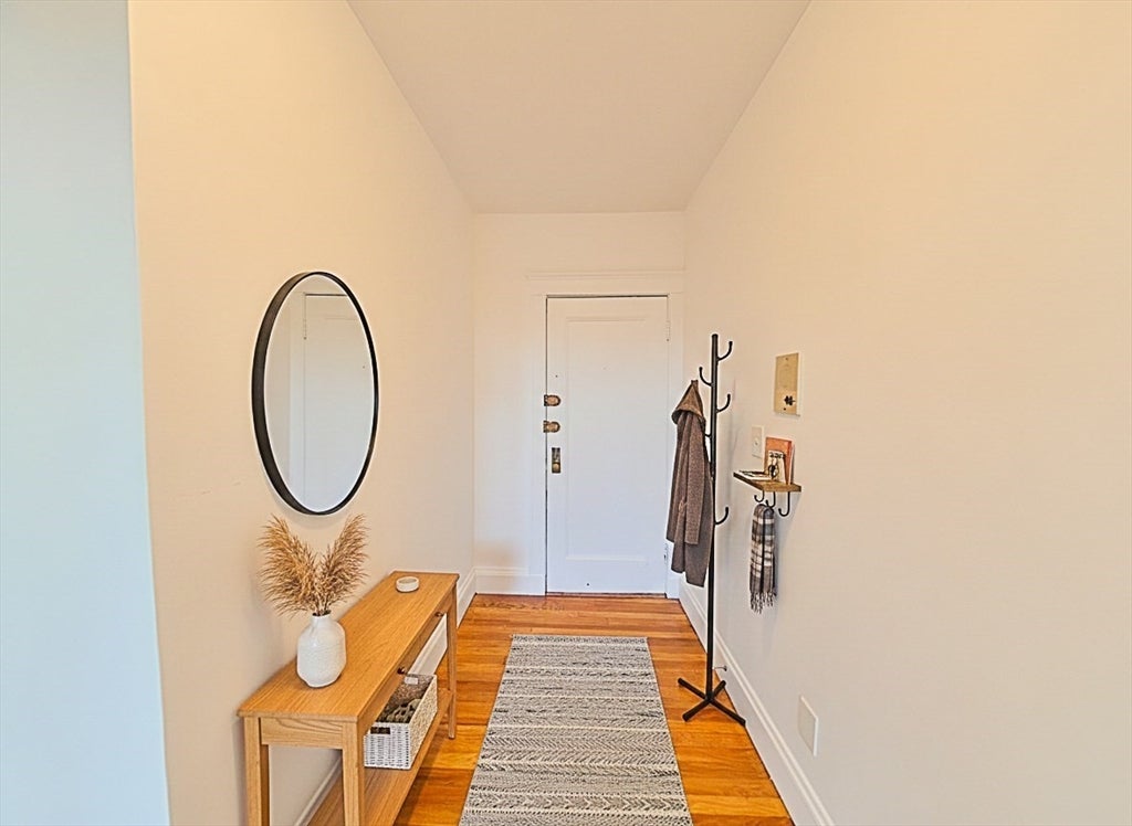 2031 Commonwealth Ave 16