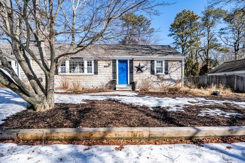 10 Uncle Bills Way Dennis MA 02660