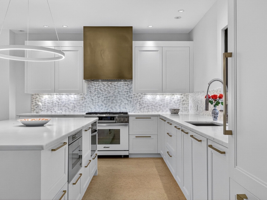 18 Middlesex St, Winchester, MA, 18 Middlesex St, Winchester, MA Photo #9