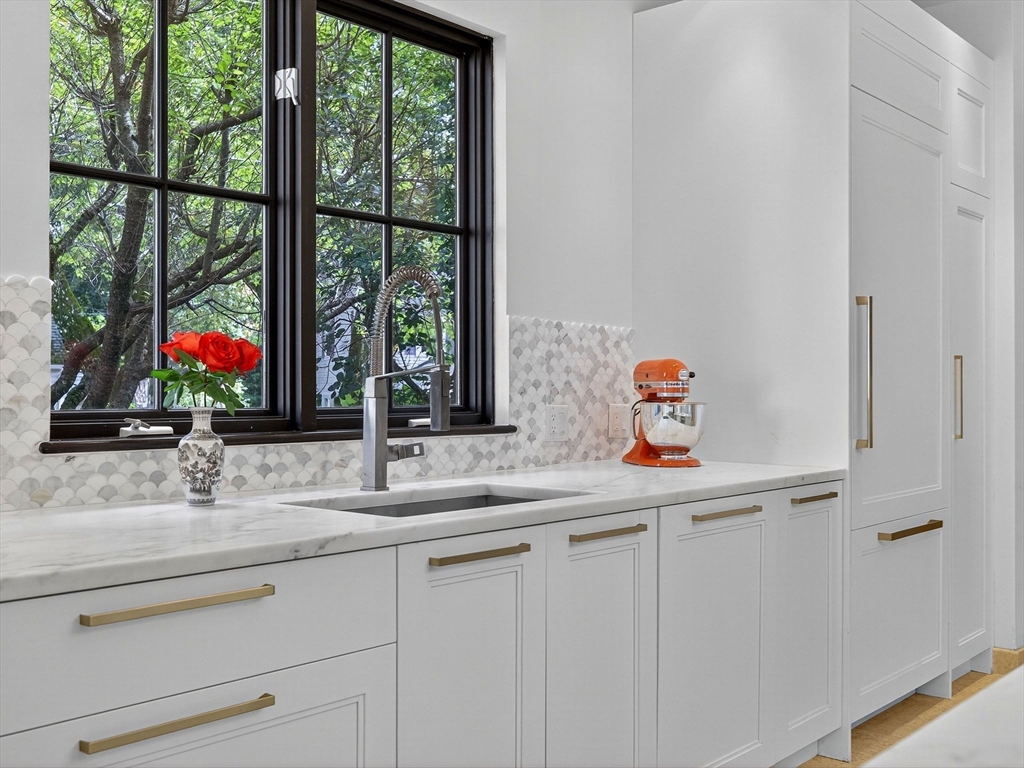 18 Middlesex St, Winchester, MA, 18 Middlesex St, Winchester, MA Photo #10