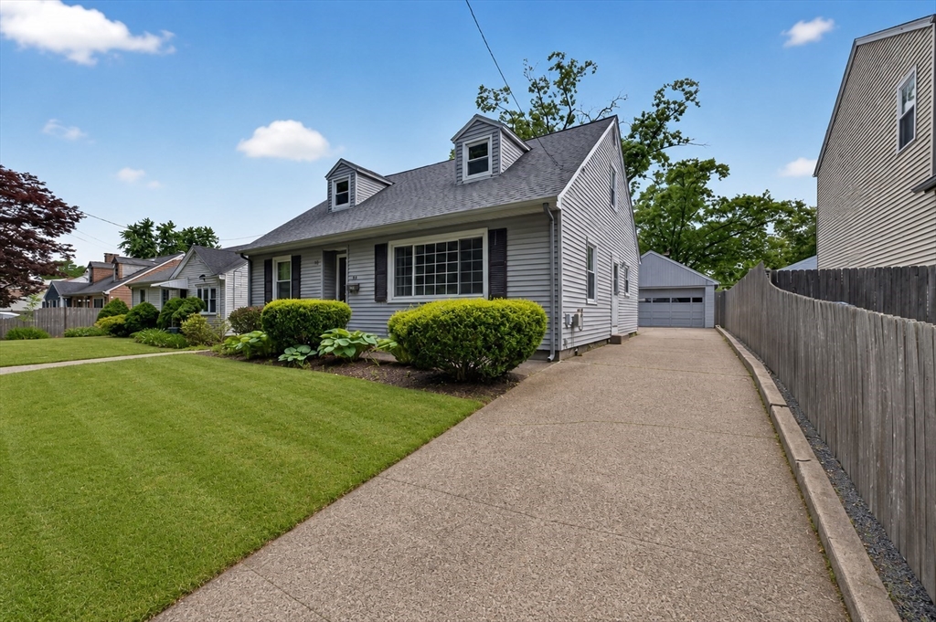 82 Parkside Avenue