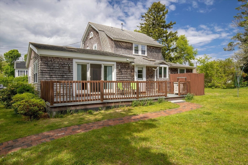 53 Pleasant St