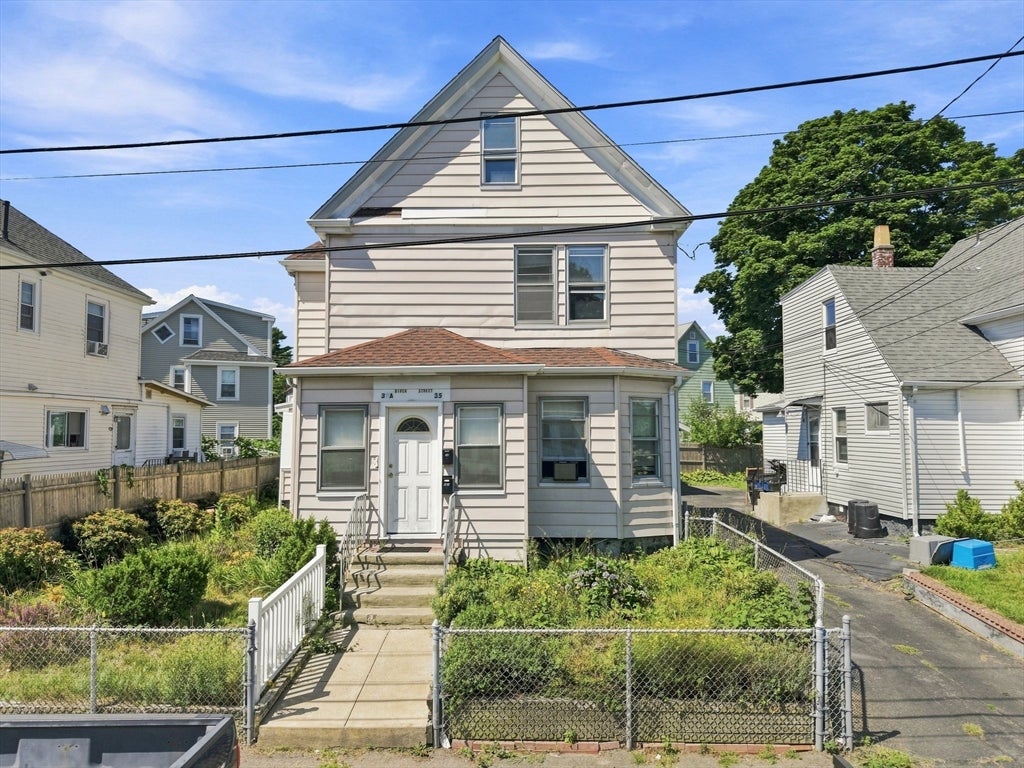 Photo of 35 Birch St, Quincy, MA