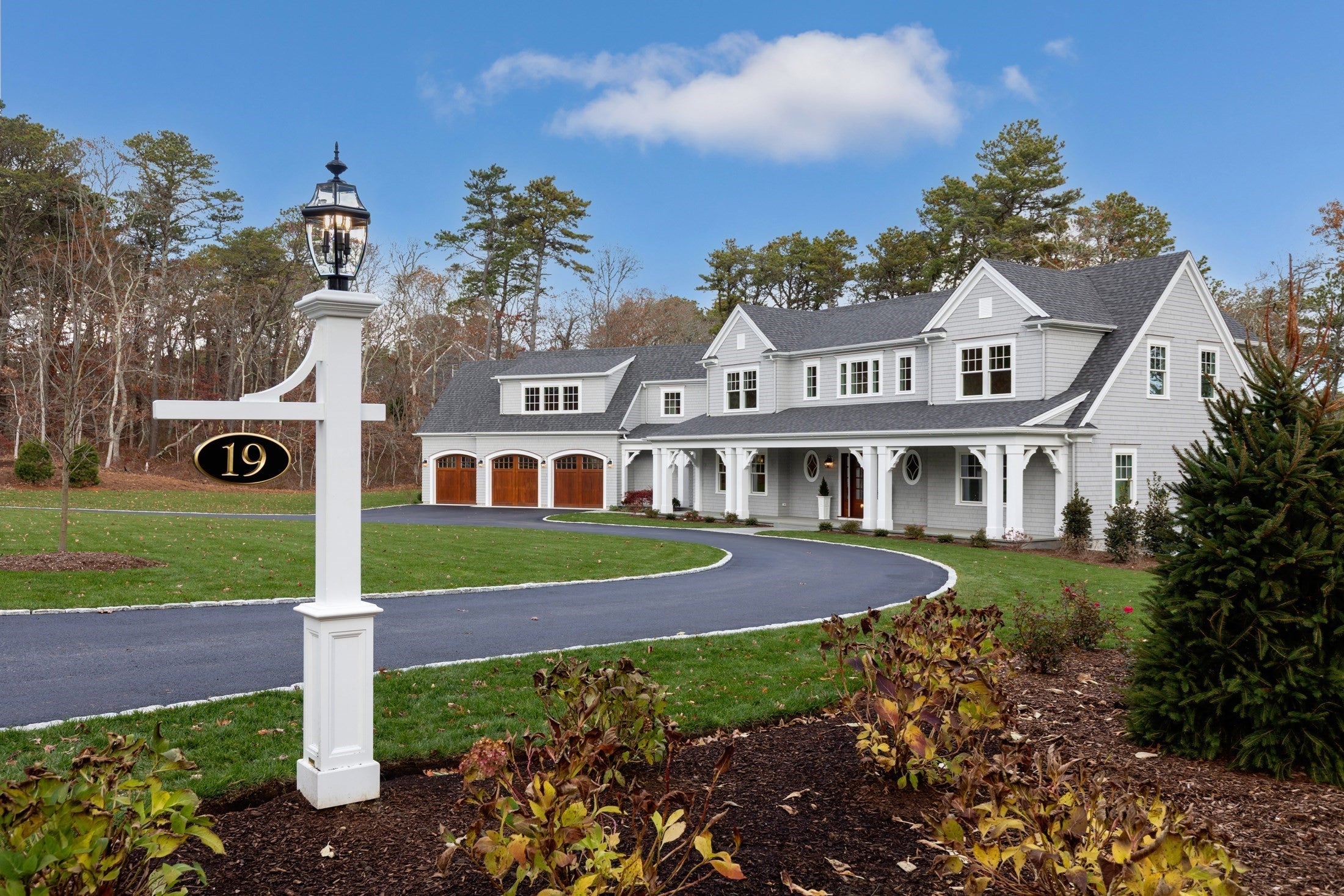 19 Walkerwoods Dr