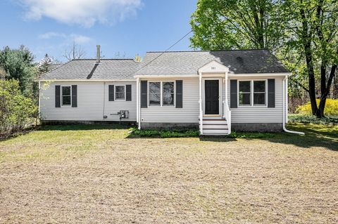 301 Primrose Hill Rd Dracut MA 01826