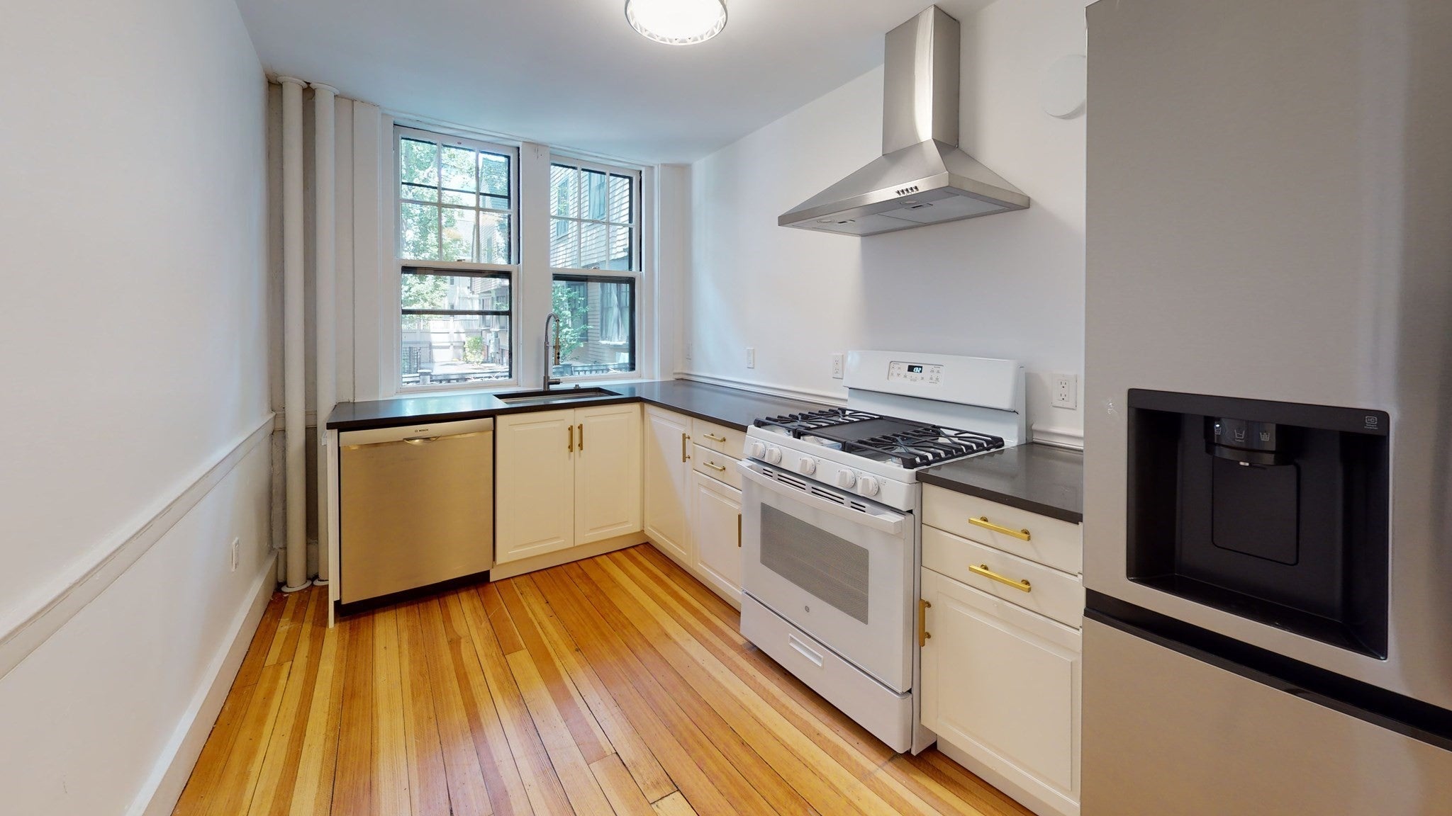 6 Newport Road #2, Cambridge, MA, 6 Newport Road #2, Cambridge, MA Photo #1