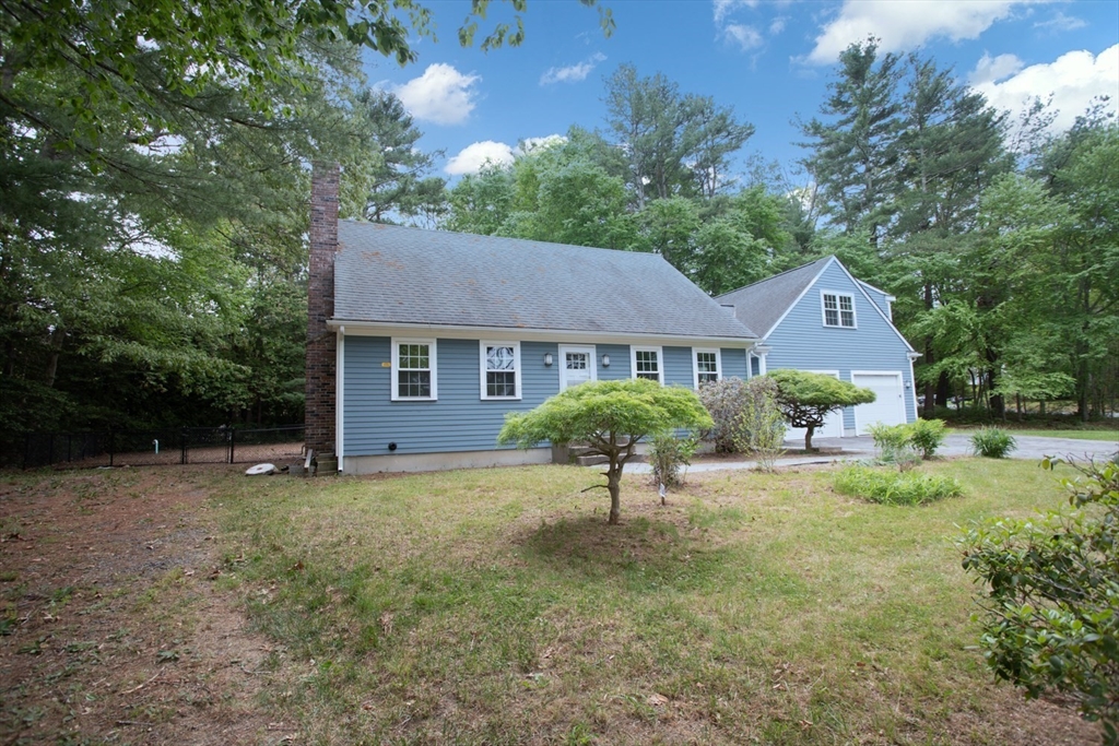 1 Holly Hill Ave