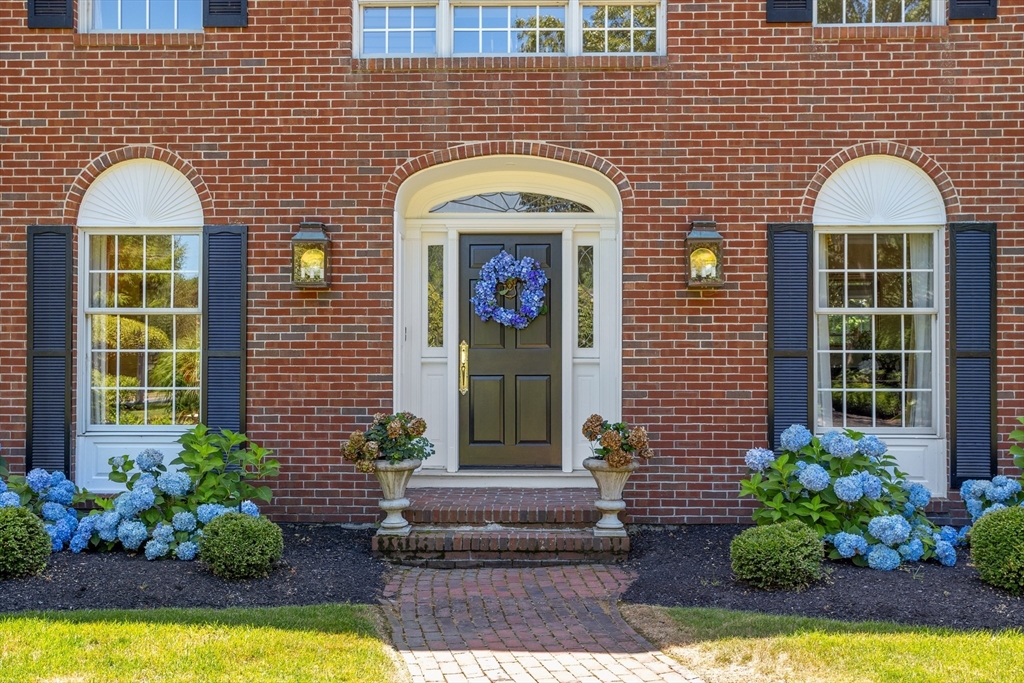 7 Lothrop Circle