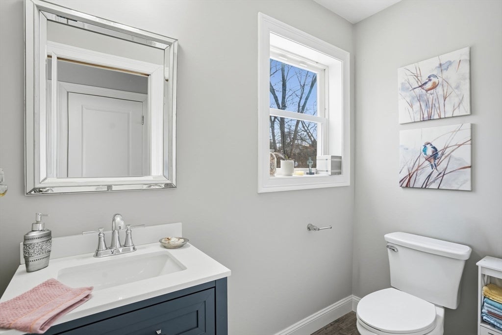 626 Sheridan St, Chicopee, MA, 626 Sheridan St, Chicopee, MA Photo #13