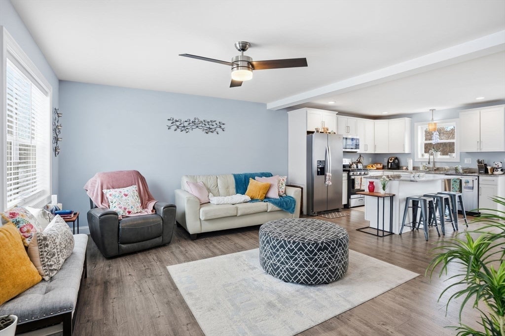 626 Sheridan St, Chicopee, MA, 626 Sheridan St, Chicopee, MA Photo #7