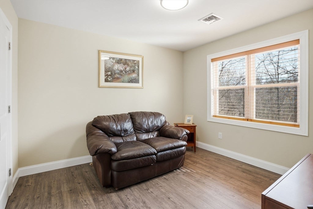 626 Sheridan St, Chicopee, MA, 626 Sheridan St, Chicopee, MA Photo #18