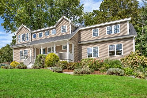 79 Robbins Street Acton MA 01720