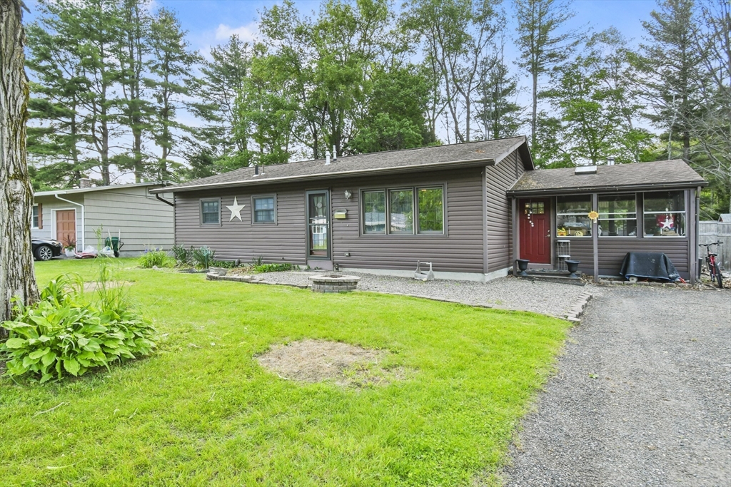 157 Maple Grove Dr