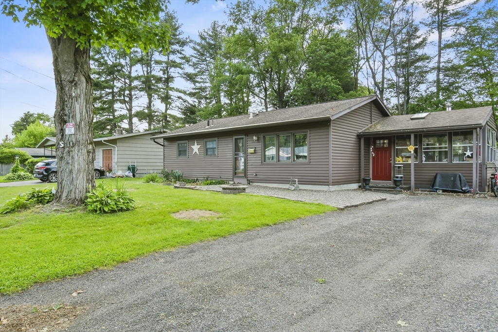 157 Maple Grove Dr
