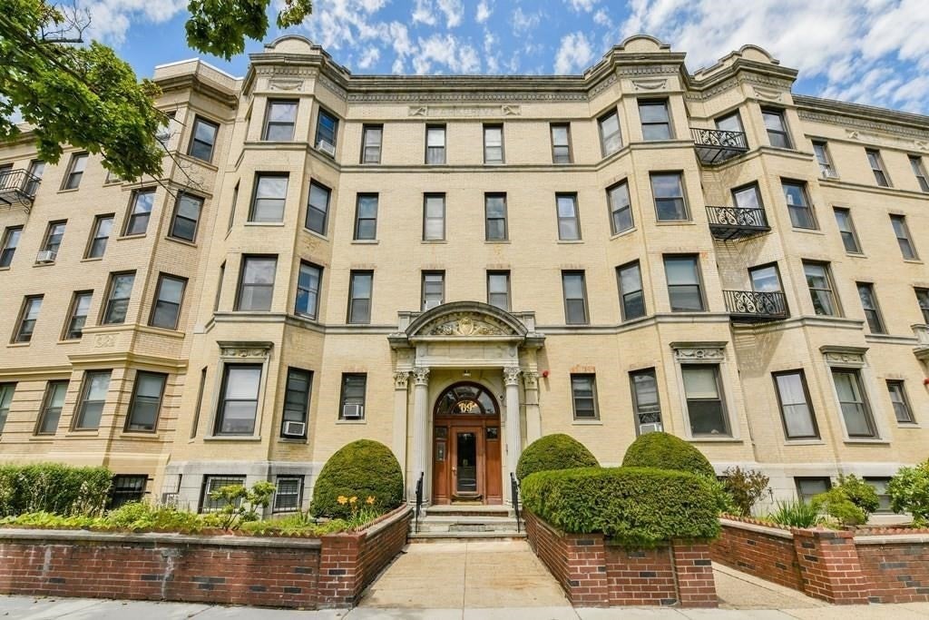 69 Park Drive #8, Boston, MA Photo #13