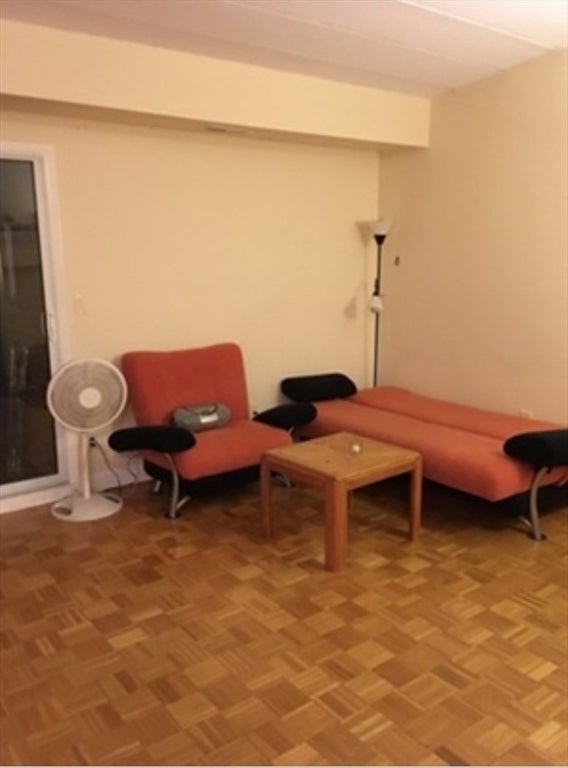 300 Tremont St #15, Newton, MA Photo #2