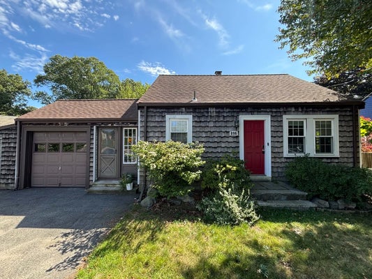 896 EAST ST, DEDHAM, MA 02026 - Image 1de933b90a8a264a3c96b68f4e0e17e2/4083023577