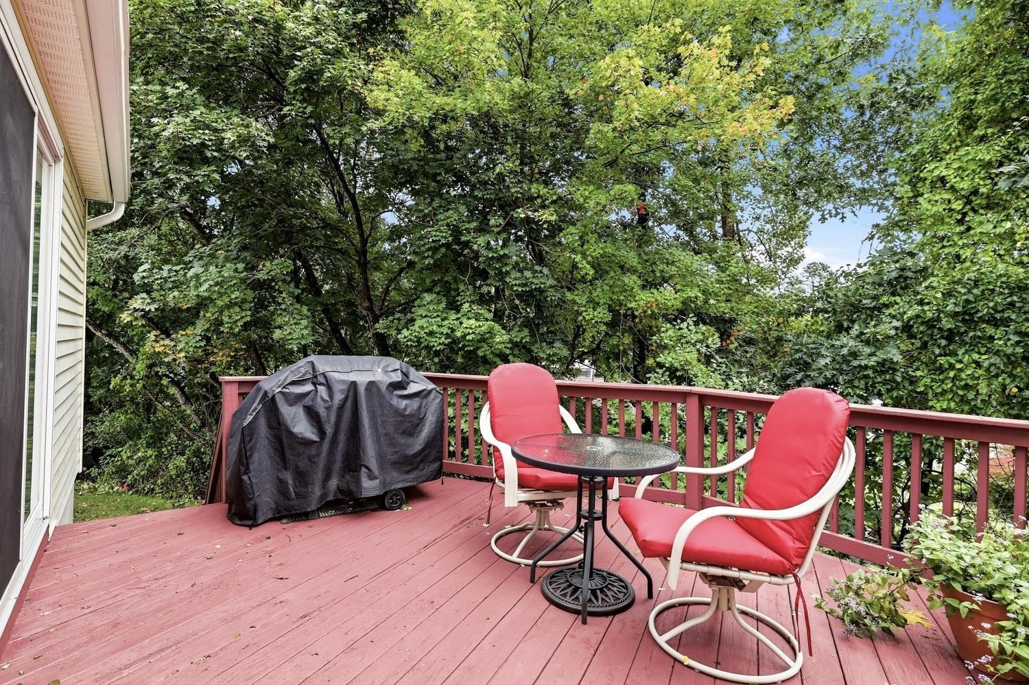 29 Hill Terrace, Ludlow, MA Photo #8