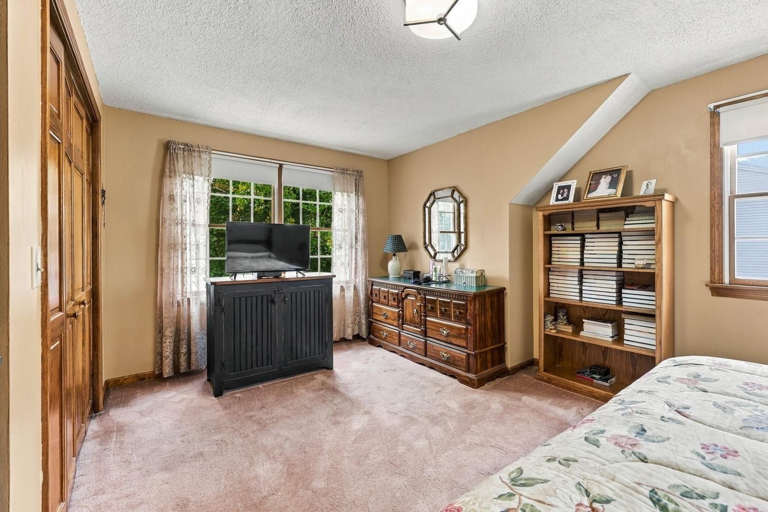 29 Hill Terrace, Ludlow, MA Photo #26