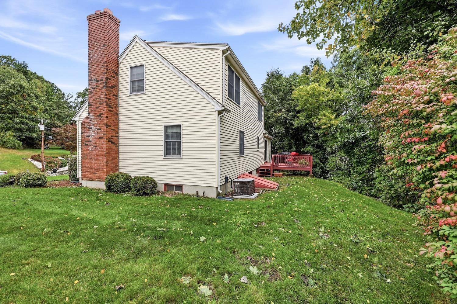 29 Hill Terrace, Ludlow, MA Photo #6