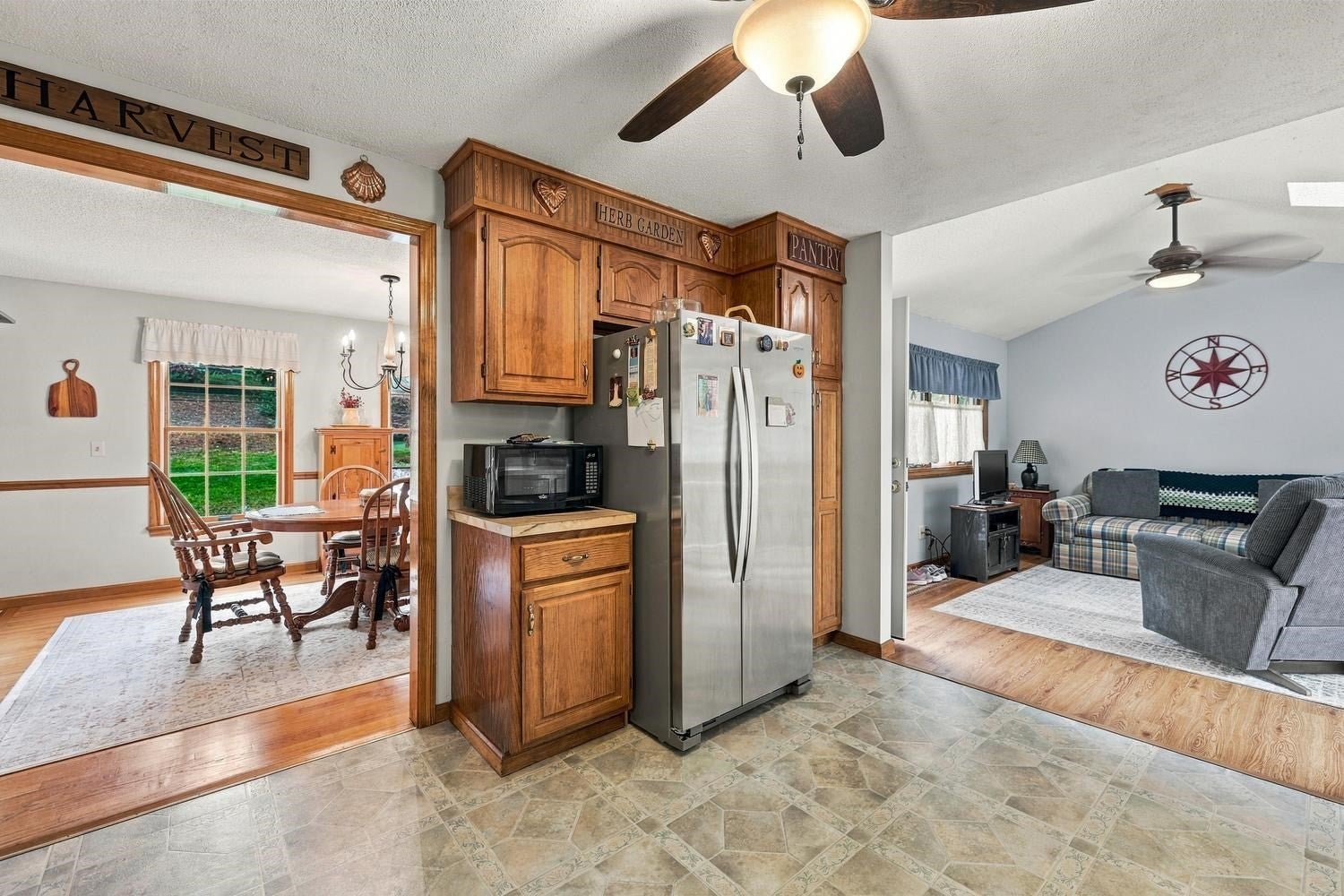 29 Hill Terrace, Ludlow, MA Photo #17
