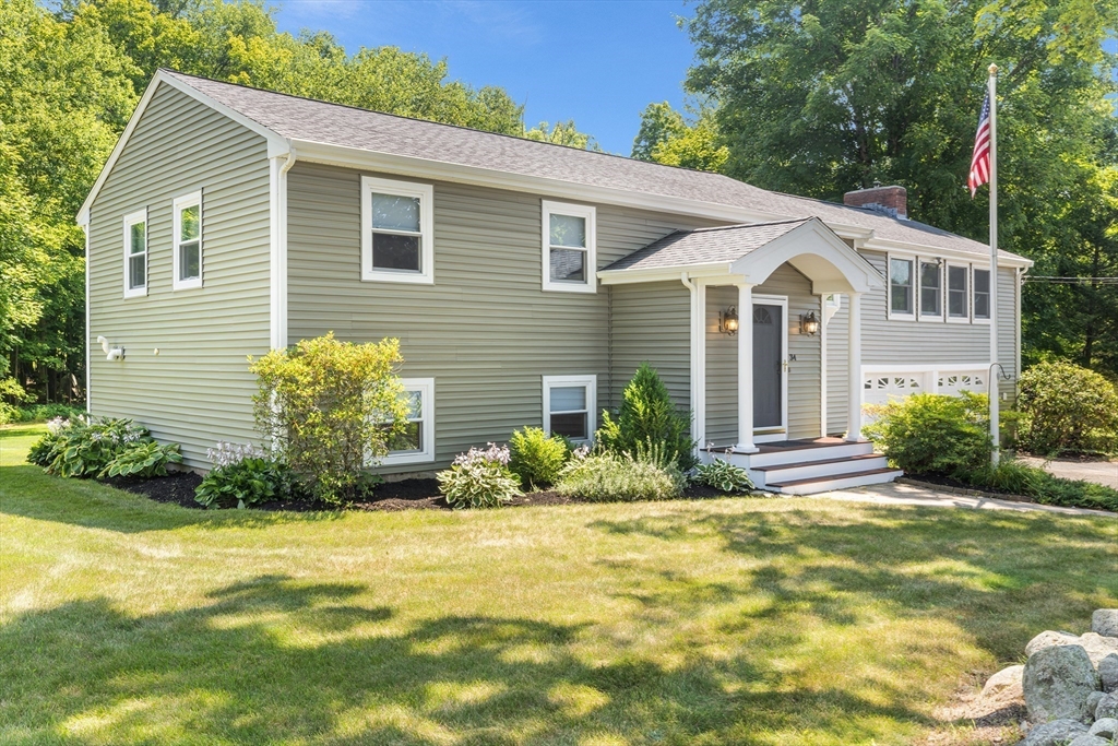 34 Maple St