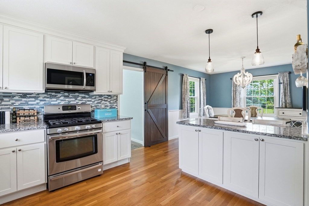 50 Blackmount Dr