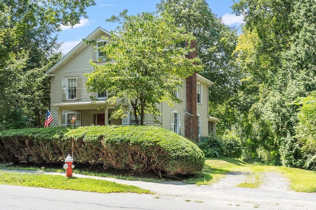 83 Monument St