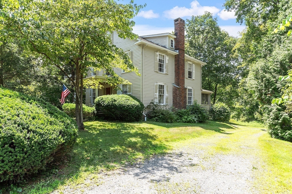 83 Monument St