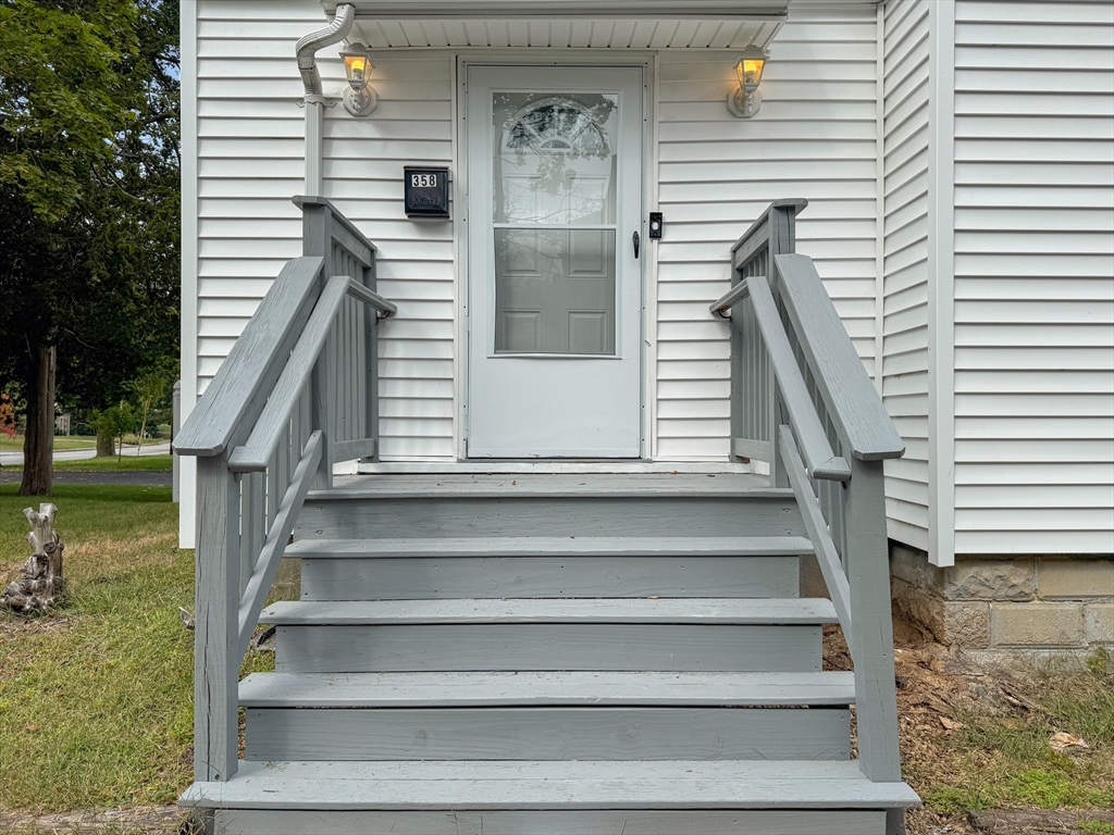 358 Copeland St