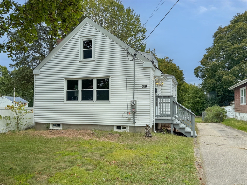 358 Copeland St