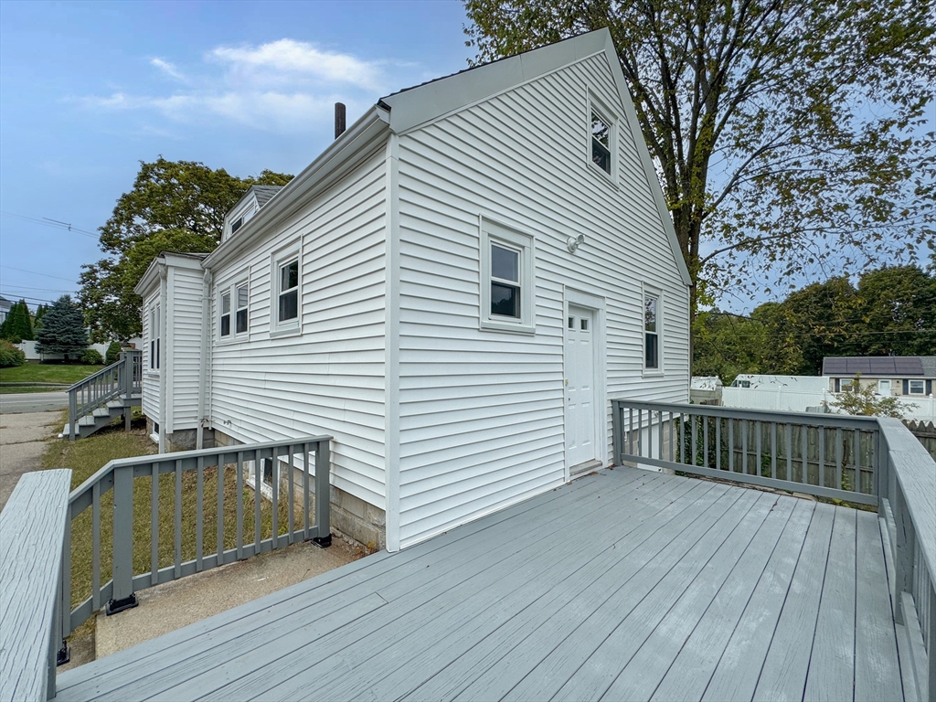 358 Copeland St
