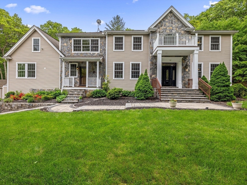 12 Breton Road
