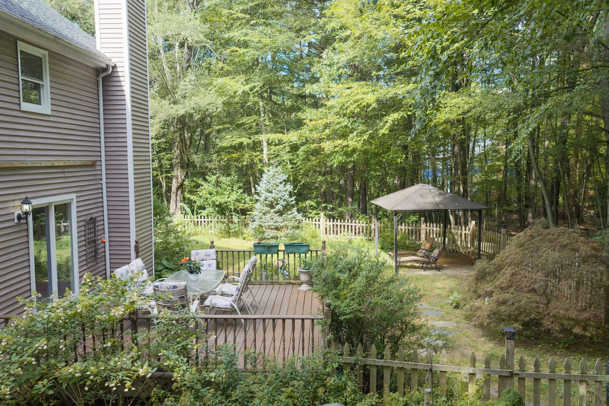 17 Conservation Drive, Douglas, MA Photo #13