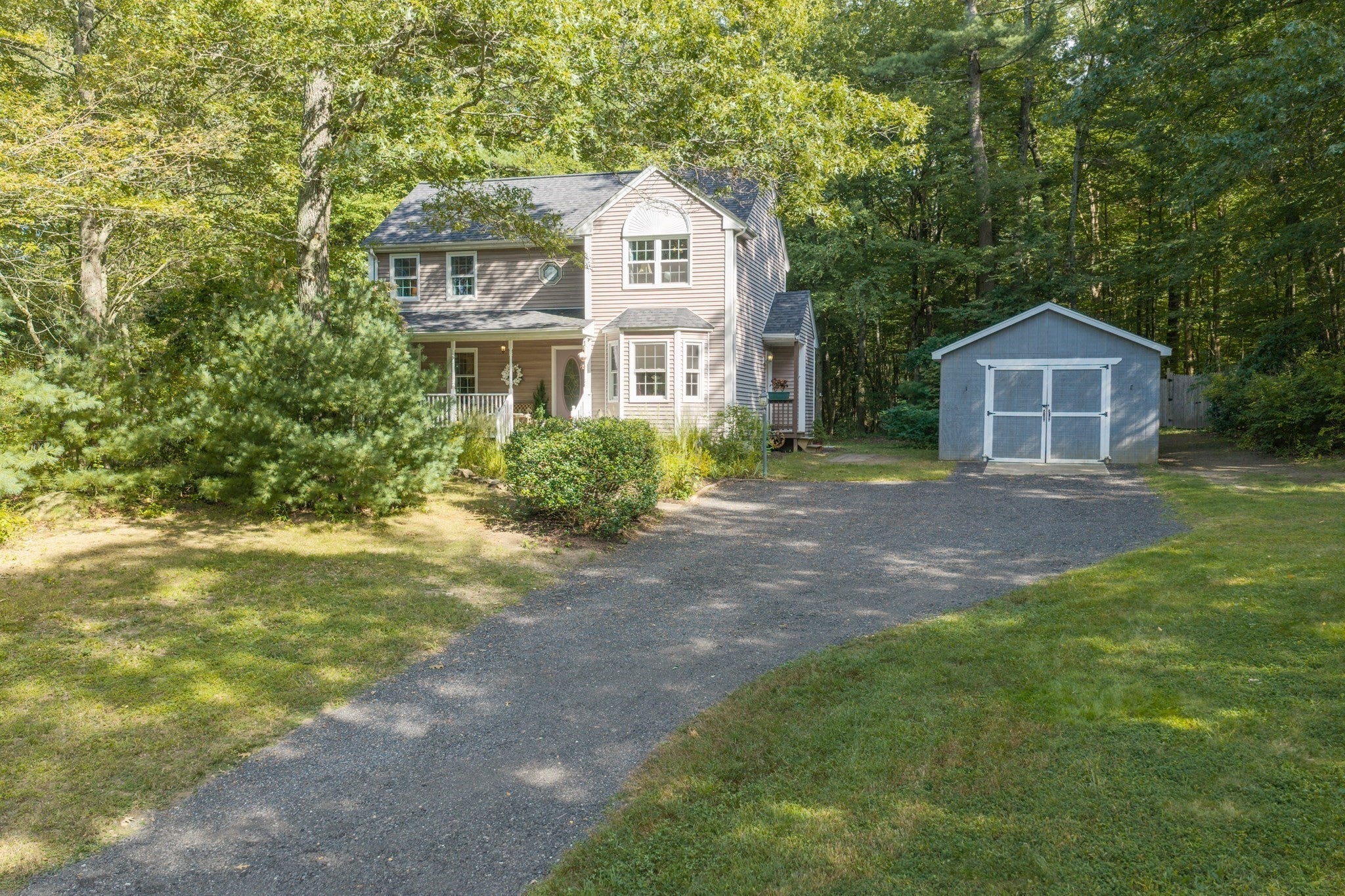 17 Conservation Drive, Douglas, MA Photo #4